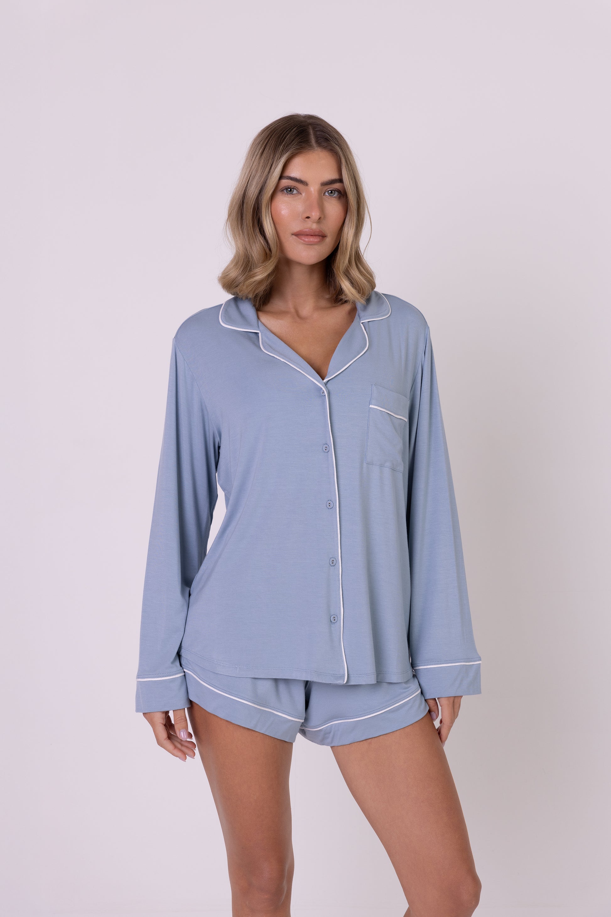 “Women’s breathable modal pyjama set with short sleeves and shorts